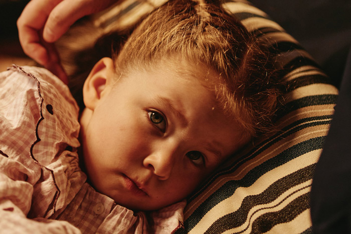 Tunnel du Soir (18-36 mois) : Pourquoi Votre Enfant Résiste au Coucher